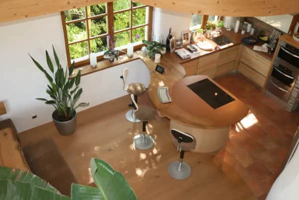 Raumgestaltung mit natürlichen Materialien – Holz, Lehm und Stein